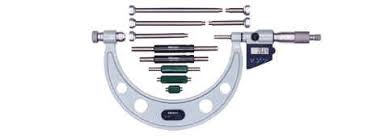 SET MICROMETRO DIGITAL P/EXTERIORES PUNTAS INTERCAMBIABLES 150.00 - 300.00MM / 6 - 12&quot;